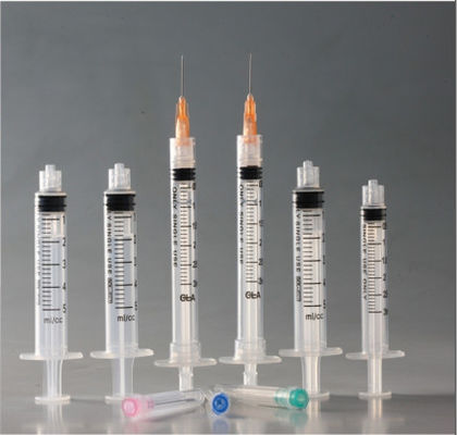 Drie delen Luer Lock injectiespuitjes voor eenmalig gebruik concentrisch gesteriliseerd door EO
